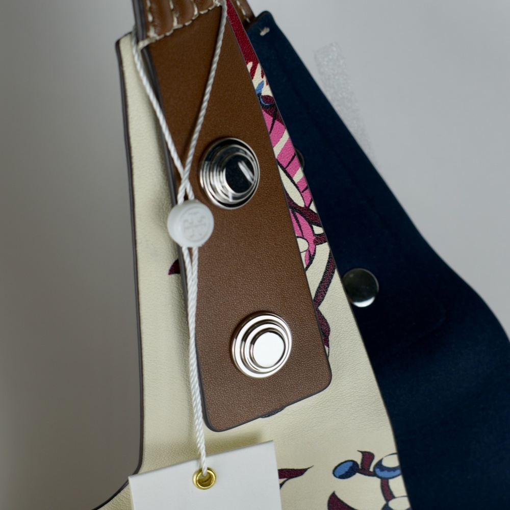 Tory Burch Rory Printed Tote In Multi Happy Times - Picture 10 of 16